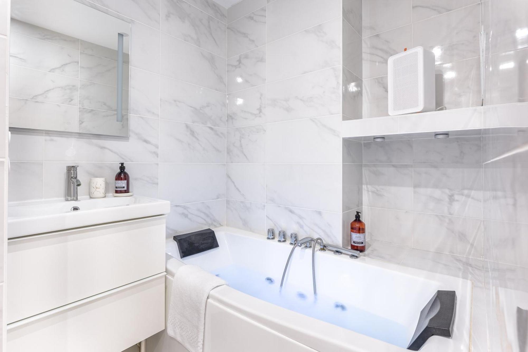 Le Rex - Bel Appt Avec Sauna Nantes Exterior foto